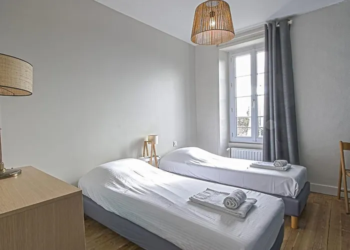 Holiday home Les Buissonnets De Tierceville Ponts sur Seulles